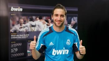 EXCLUSIVE: Higuain tips Real to inflict Copa capital punishment
