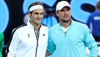 Federer vs Zverev: Russian can hold his own early on