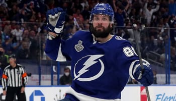 Stanley Cup Final Game 5: Lightning to strike decisive blow